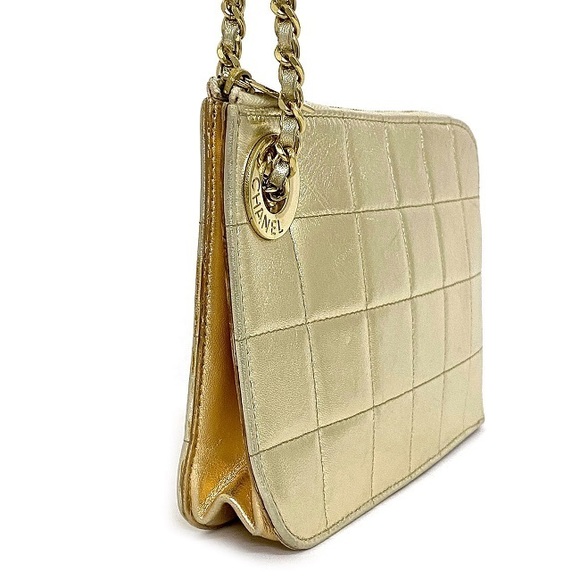 Chanel Gold Clutch Bag Leather Lambskin - Picture 1 of 10